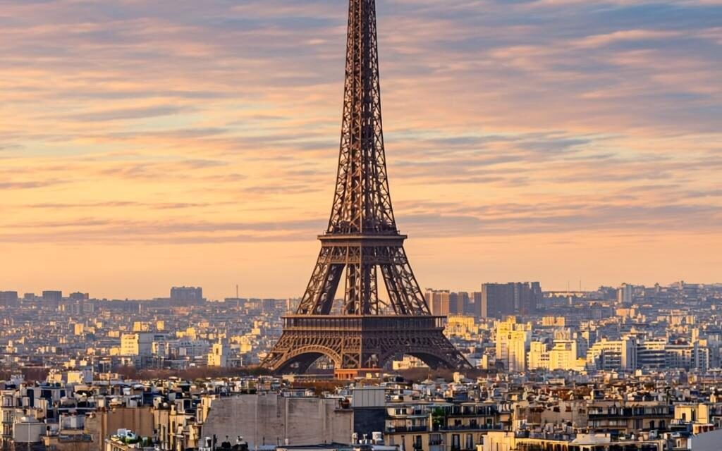 Eiffel Tower Tickets, Tips & Best Views: Honest Visitor Review 2026