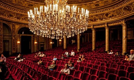 Behind Closed Doors: Exclusive Paris Experiences Money Can Buy (2026)