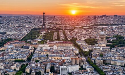First Time Guide to Paris: What to See, Eat & Do (2026)